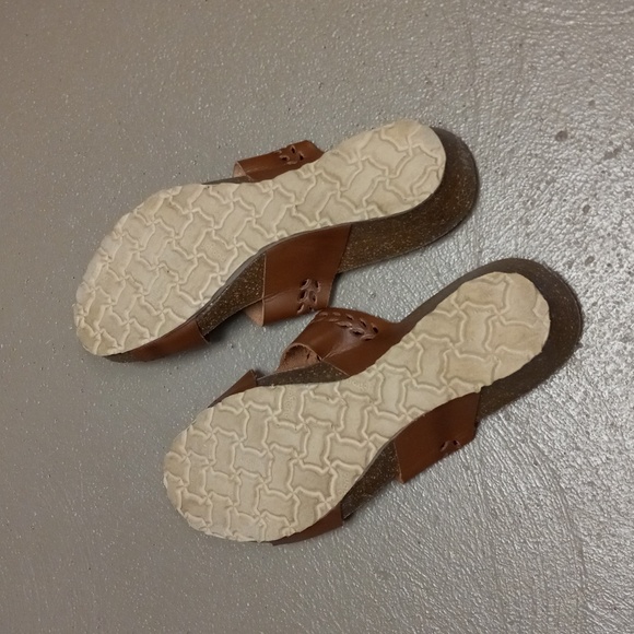 Yokono brown leather sock slides - Picture 5 of 10